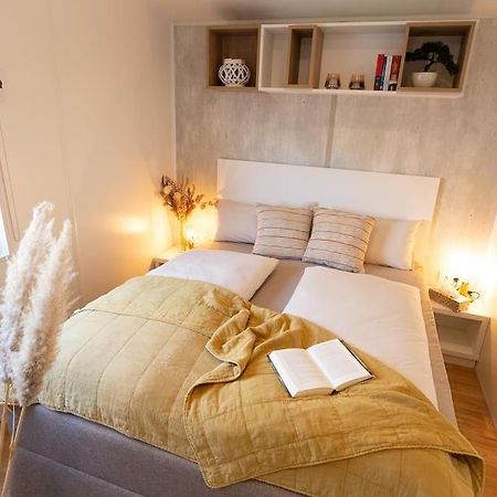 Gemuetliches, Voll Ausgestattes Tiny House Apartment Vilseck Ngoại thất bức ảnh