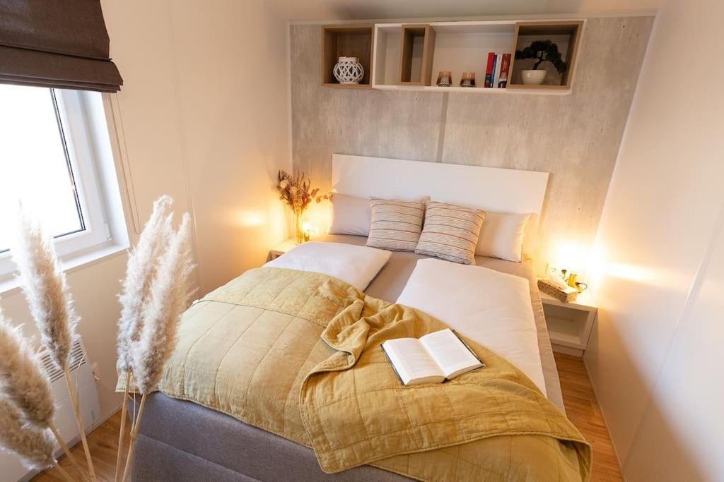 Gemuetliches, Voll Ausgestattes Tiny House Apartment Vilseck Ngoại thất bức ảnh