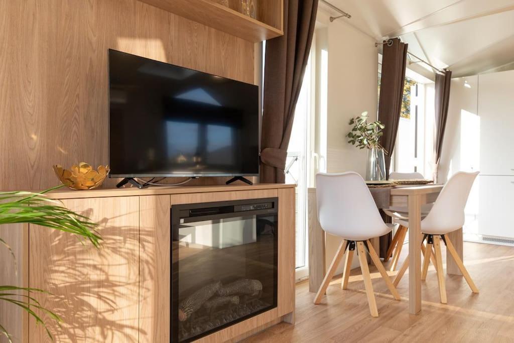 Gemuetliches, Voll Ausgestattes Tiny House Apartment Vilseck Ngoại thất bức ảnh