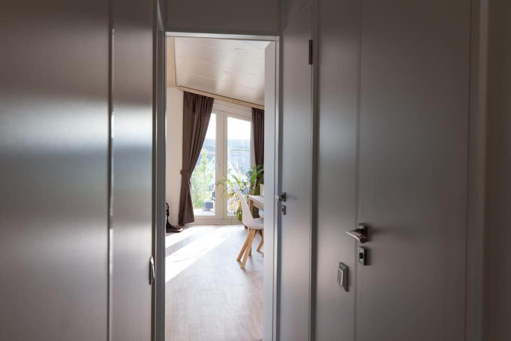 Gemuetliches, Voll Ausgestattes Tiny House Apartment Vilseck Ngoại thất bức ảnh